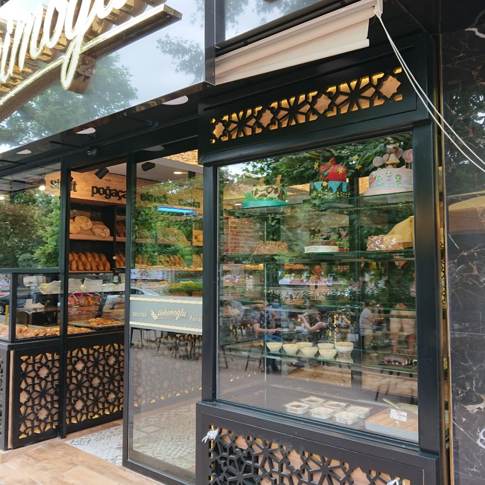 Ekmek satış tezgahı,pasta teşhir dolabı,